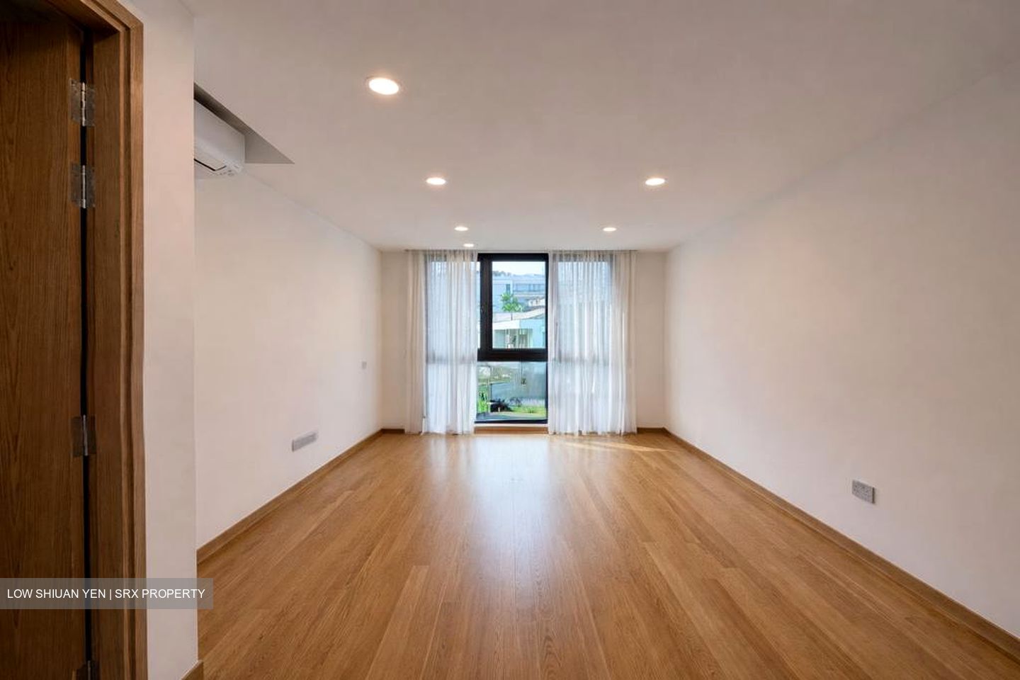 Fernhill Road (D10), Semi-Detached #531026611